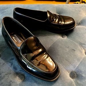 Men’s black patent leather tuxedo slip-on